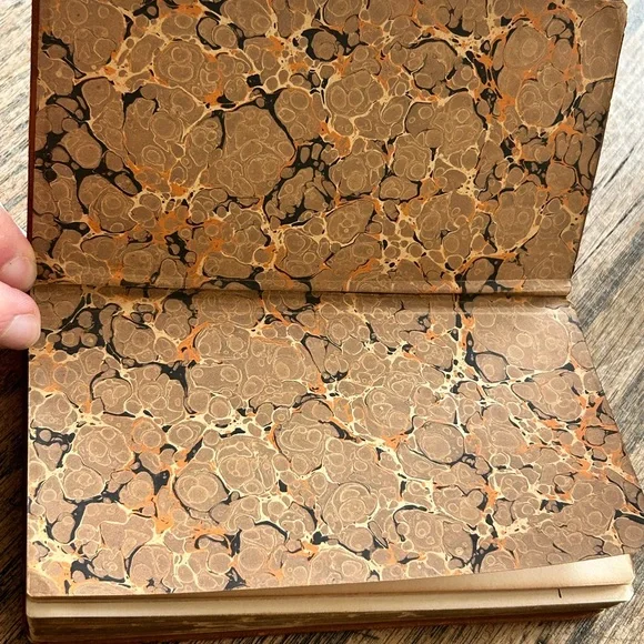 ***SOLD**1910 MARCUS AURELIUS MEDITATIONS EMBOSSED LEATHER GILT ROMAN PHILOSOPHY - Picture 6 of 16